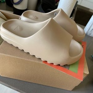 Brand New! I literally just got them from stockx and they didnt fit.